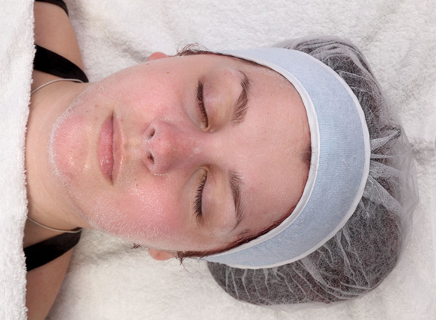 Extractions | Innovation Dermatology | Red Deer Dermatology & Med Spa Clinic